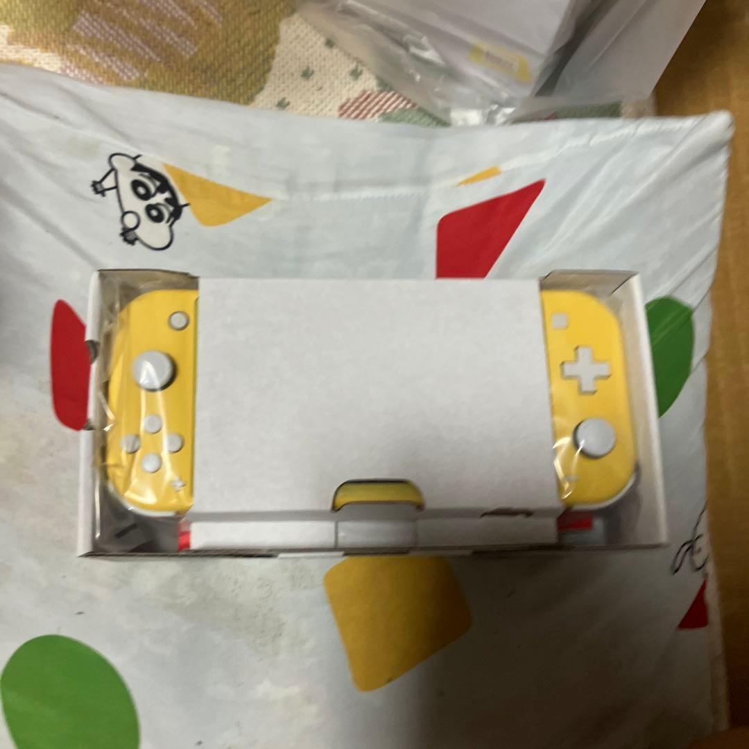 新品 Nintendo Switch Lite イエロー 本体 スイッチライト