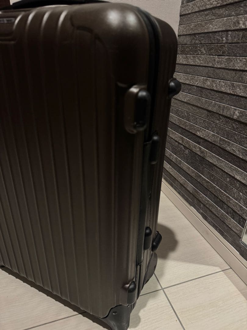 [1-3泊] リモワ サルサ 33L マットブロンズ 2輪　RIMOWA