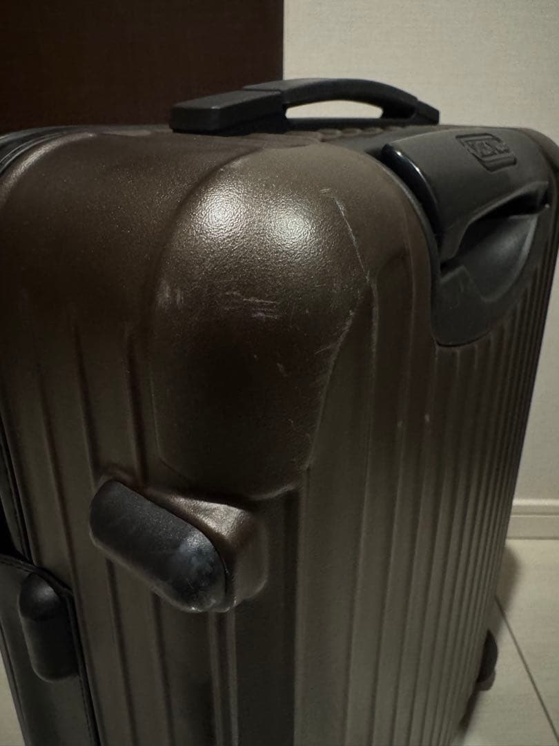 [1-3泊] リモワ サルサ 33L マットブロンズ 2輪　RIMOWA