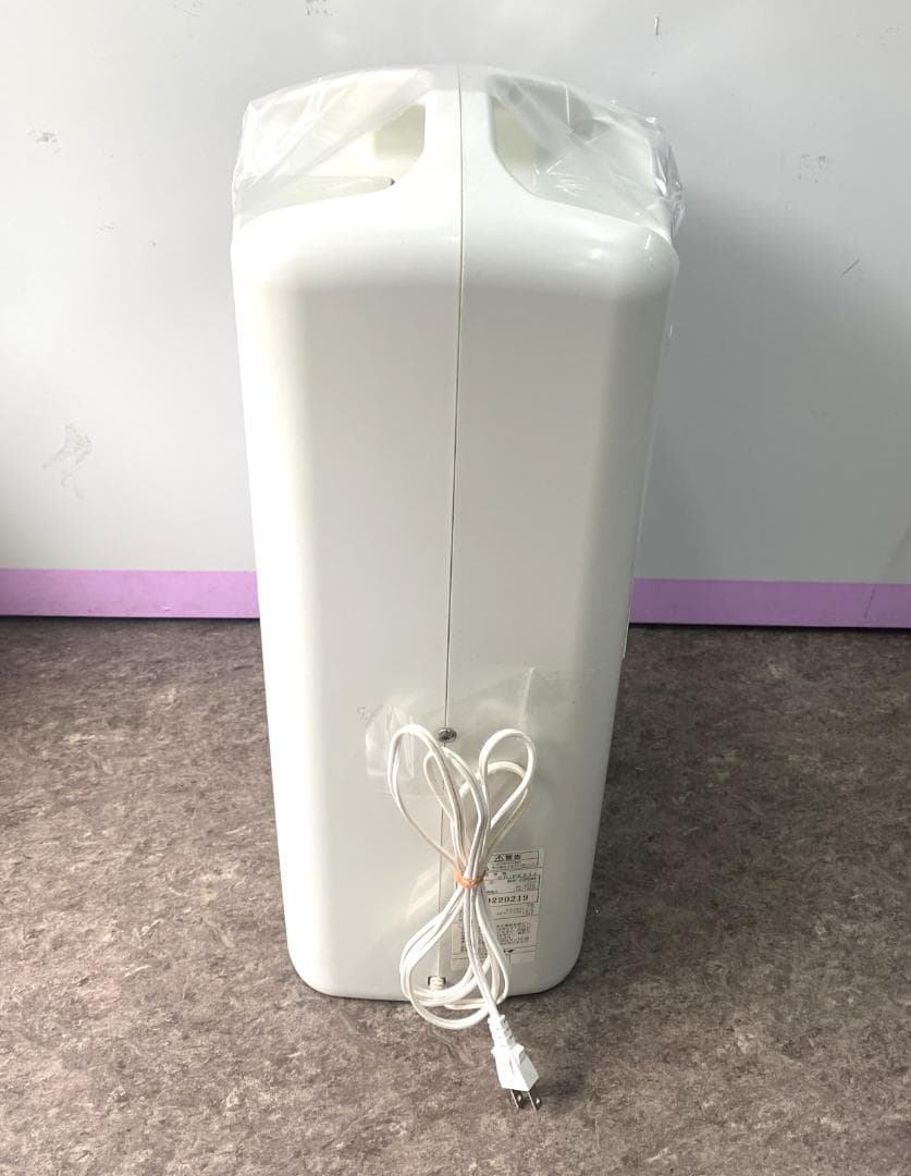 コロナ コンプレッサー式 除湿機 デジタル操作 コンパクト 展示品