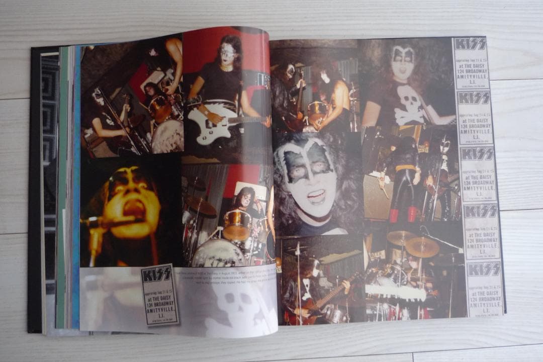 洋書 exKISS Sealed with a KISS by Lydia Criss