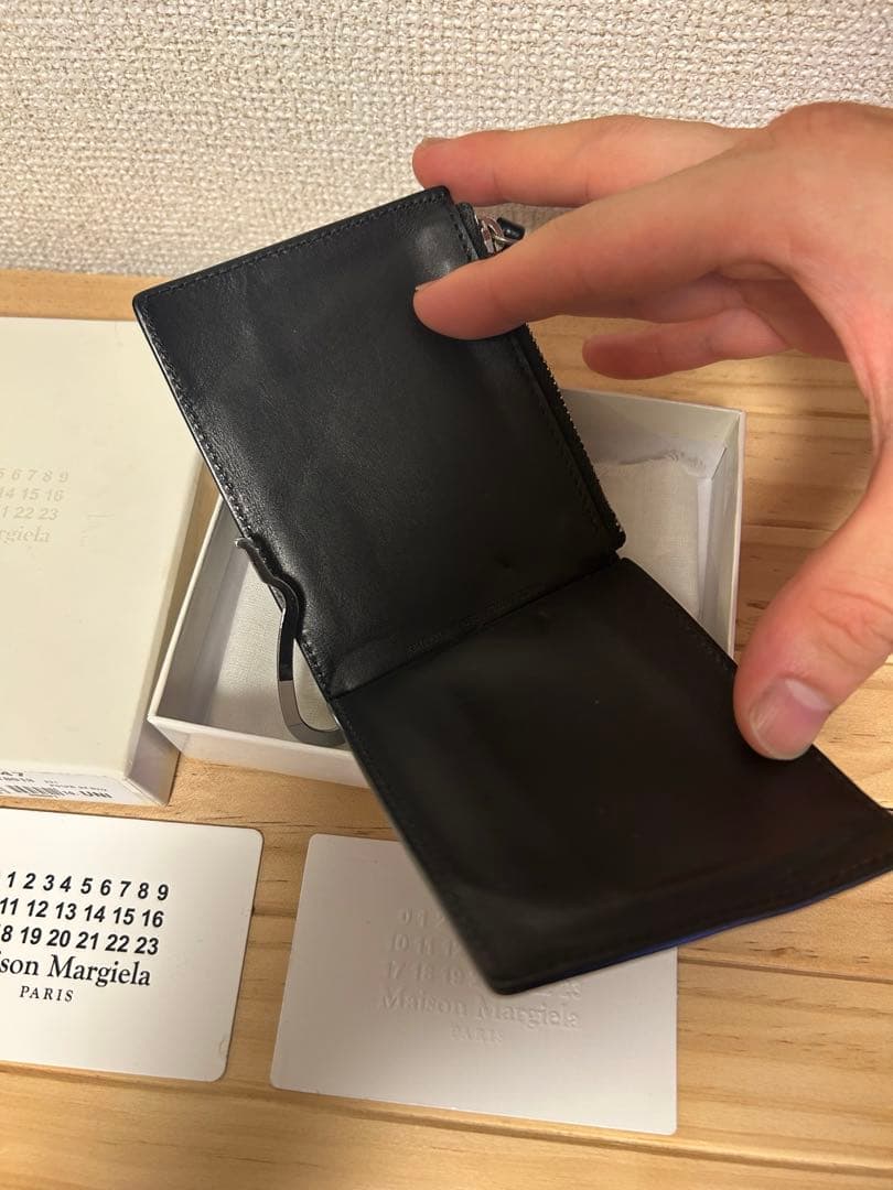 maison Marielaマネークリップ