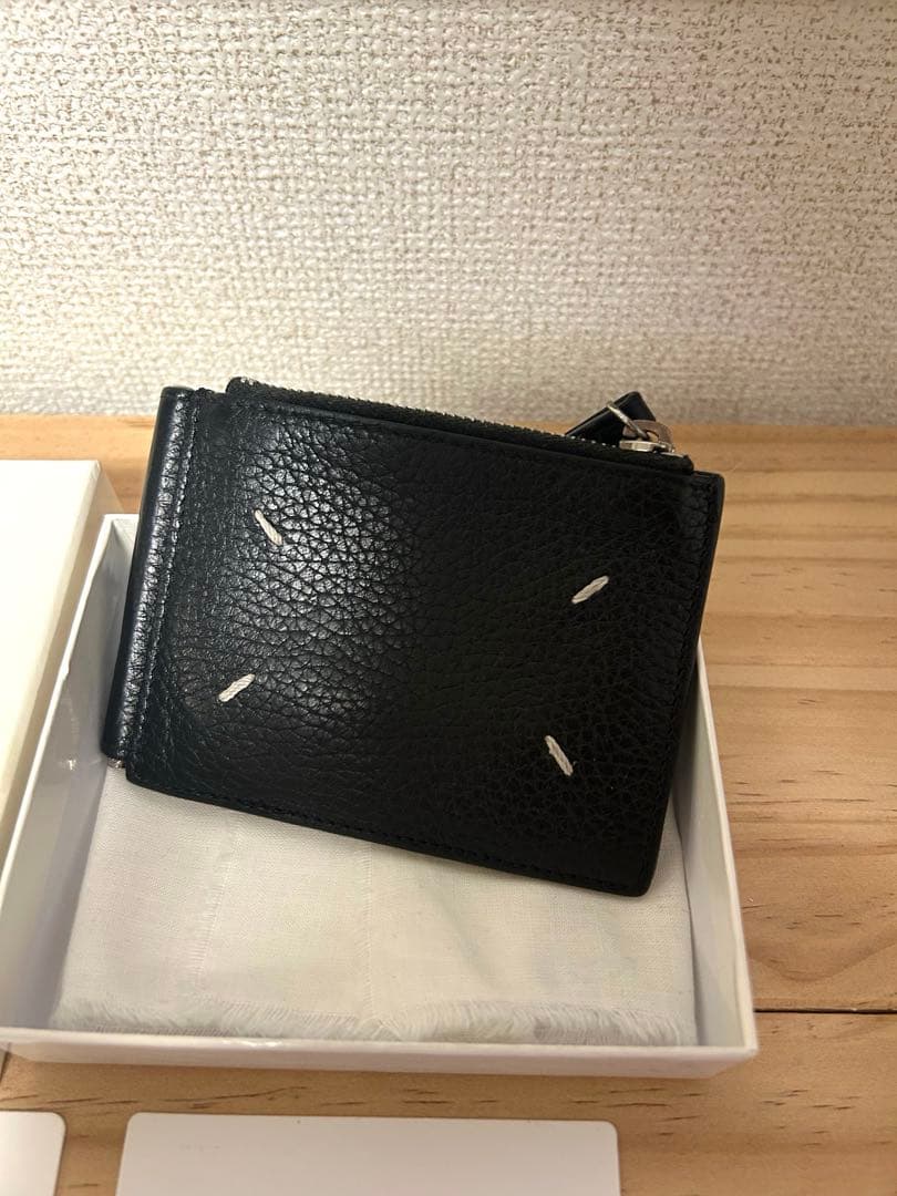 maison Marielaマネークリップ