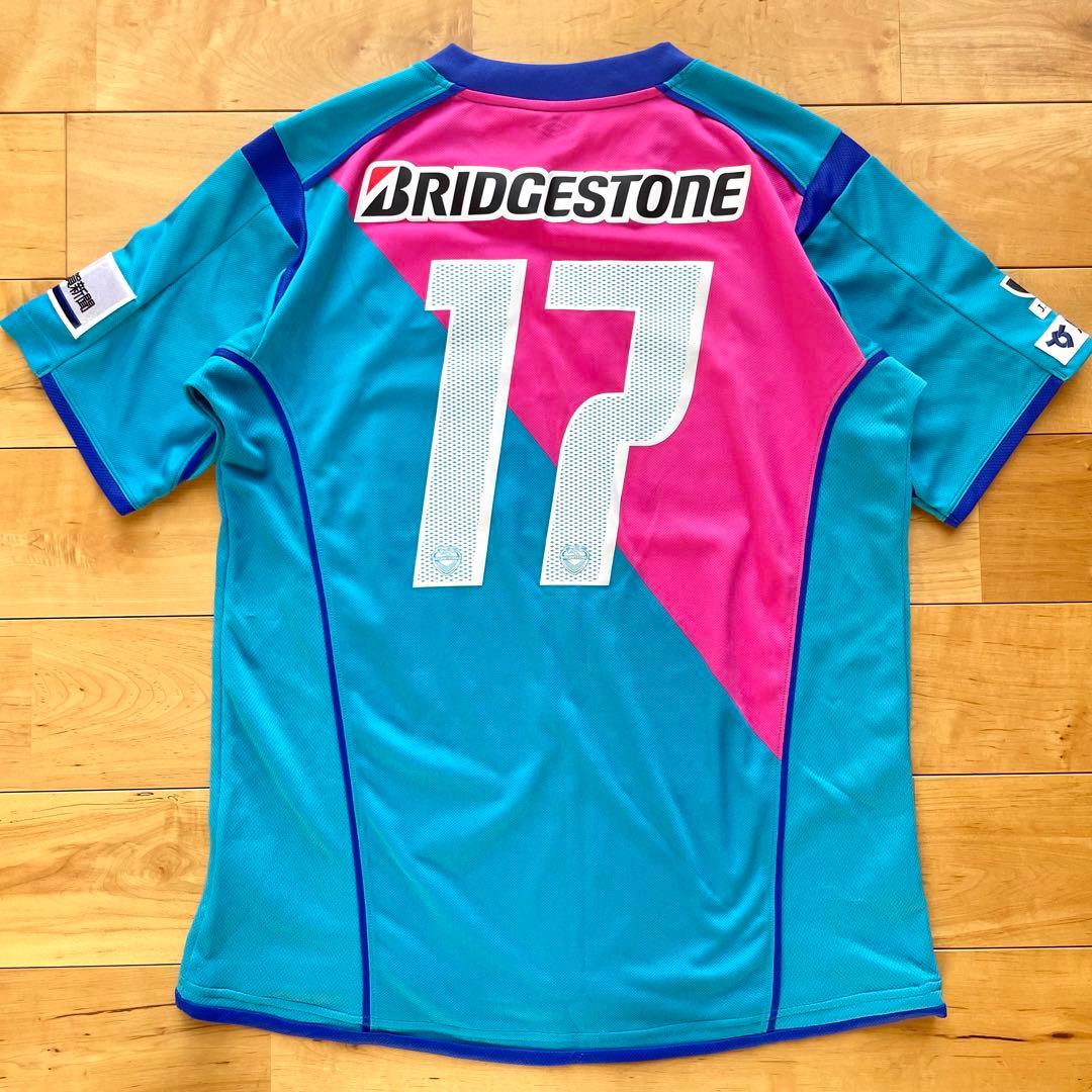 UMBROアンブロ2012サガン鳥栖半袖ユニフォームM-Lサイズ17番サポーター