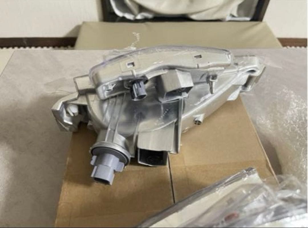 廃盤　20セルシオ 前期 新品未使用 コーナーウィンカー クリスタルウィンカー