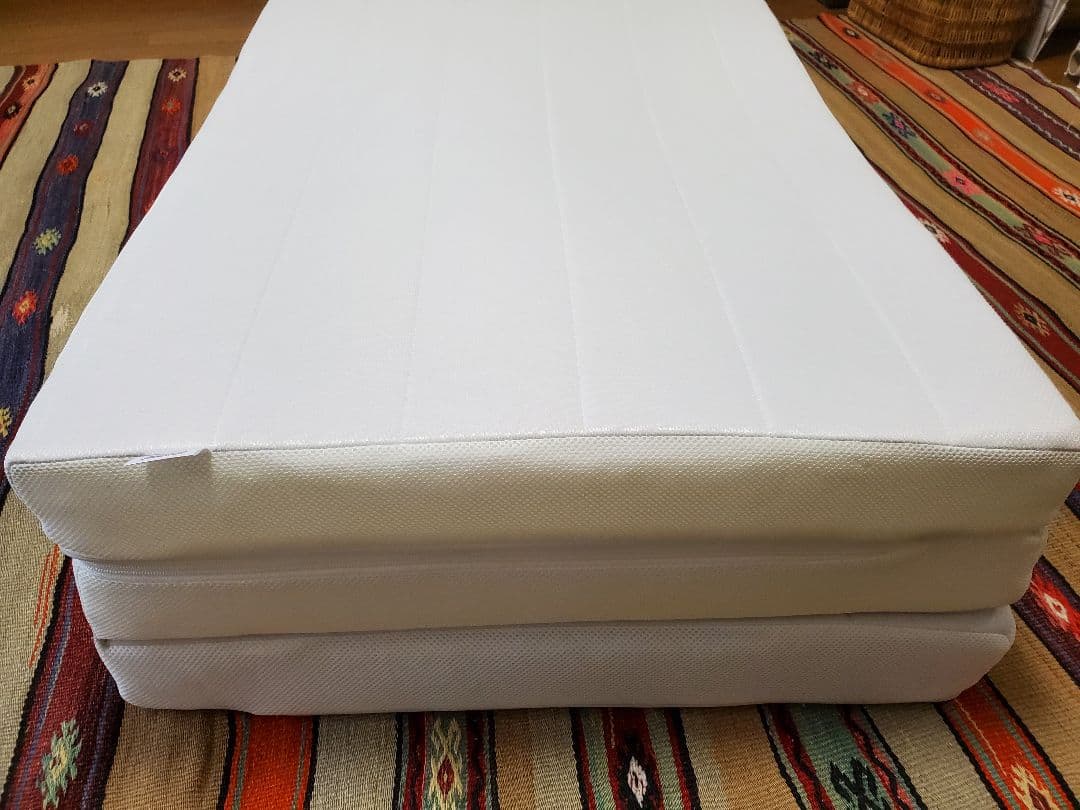 エアウィーヴ【スマートZ01 】シングル三つ折りマットレス