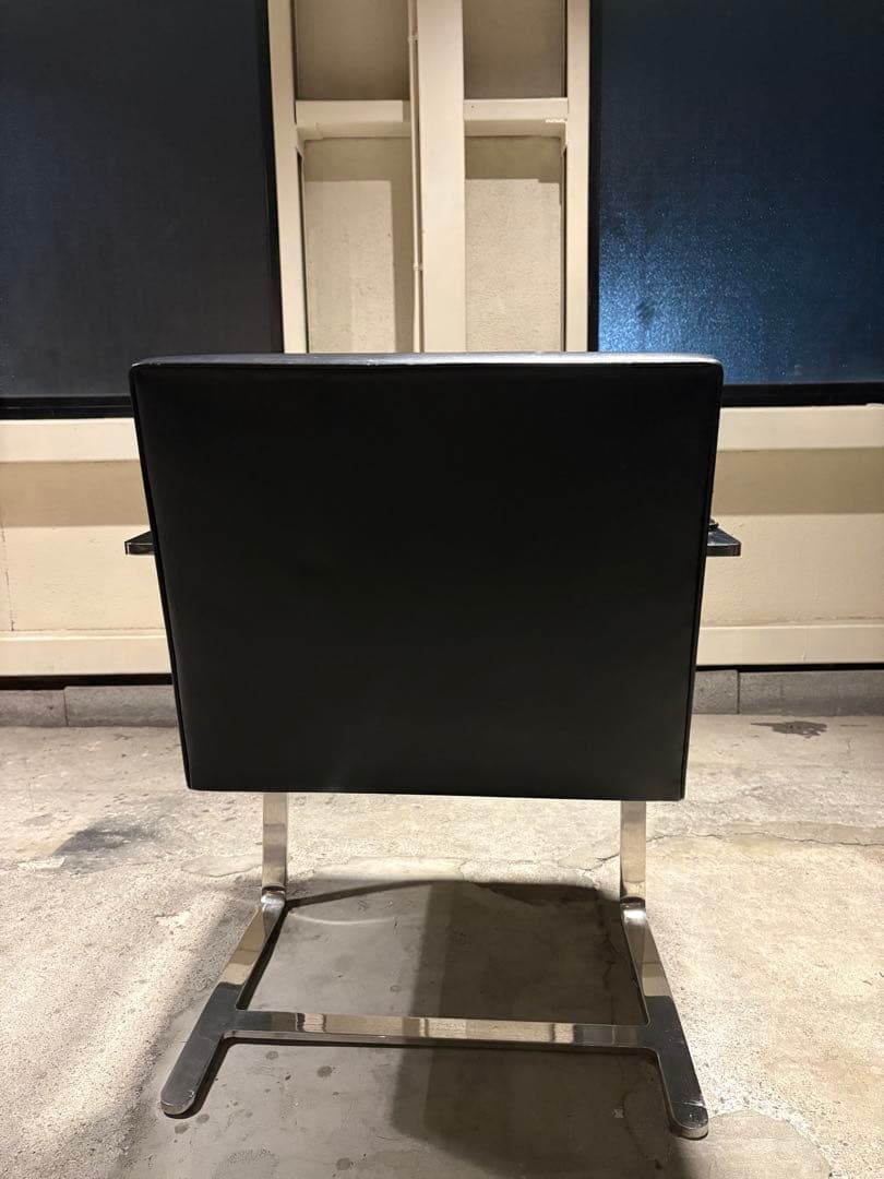 ①正規品knoll ミースファンデルローエ　ブルーノチェア 本革 Bauhaus