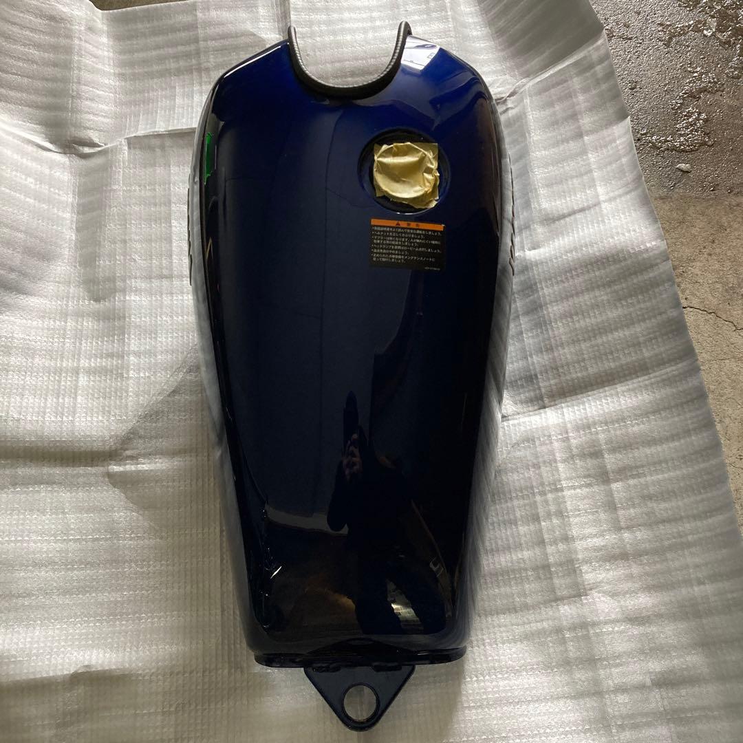 ＳＲ４００ファイナルエディション　外装３点セット　ＦＩ　タンク　サイドカバー