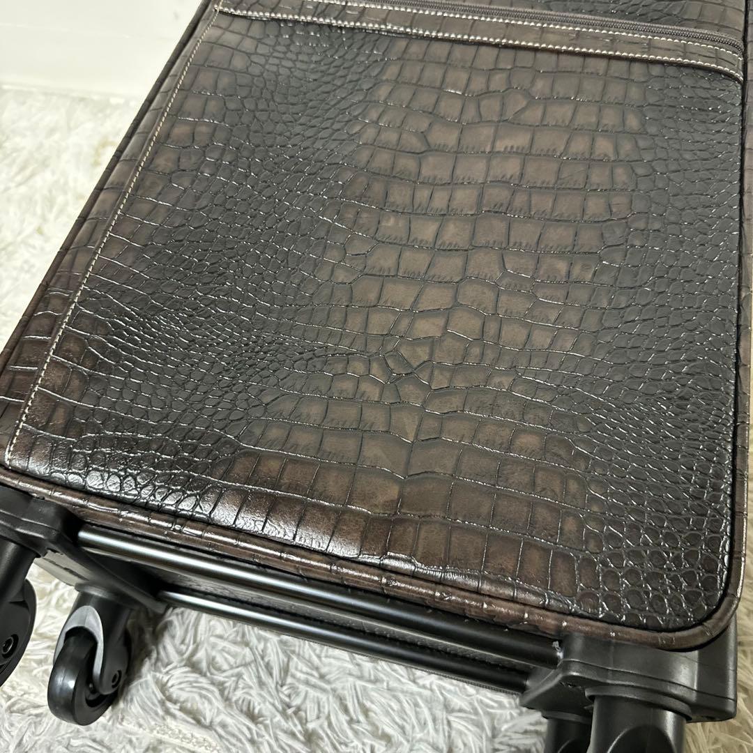新品未使用✨SWANY スワニー　クロコ型押し　キャリーバッグ　ダークブラウン