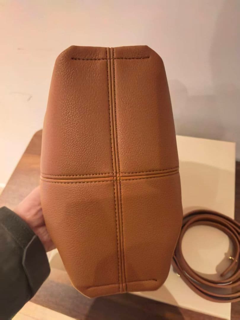 Polene Numero Neuf ショルダーバッグ14x22x12.5cm