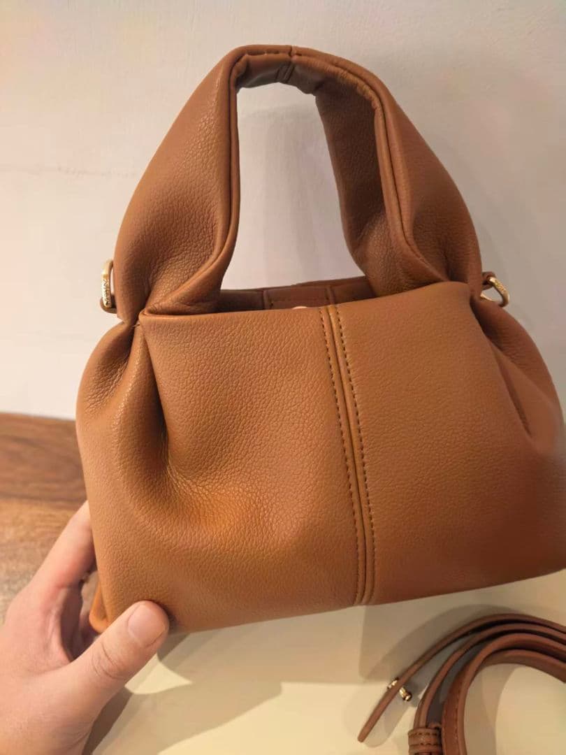 Polene Numero Neuf ショルダーバッグ14x22x12.5cm