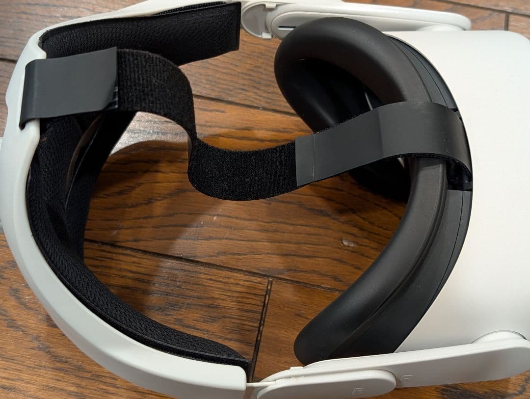 【使用回数少】 Quest2 64GB ケース ヘッドストラップ付