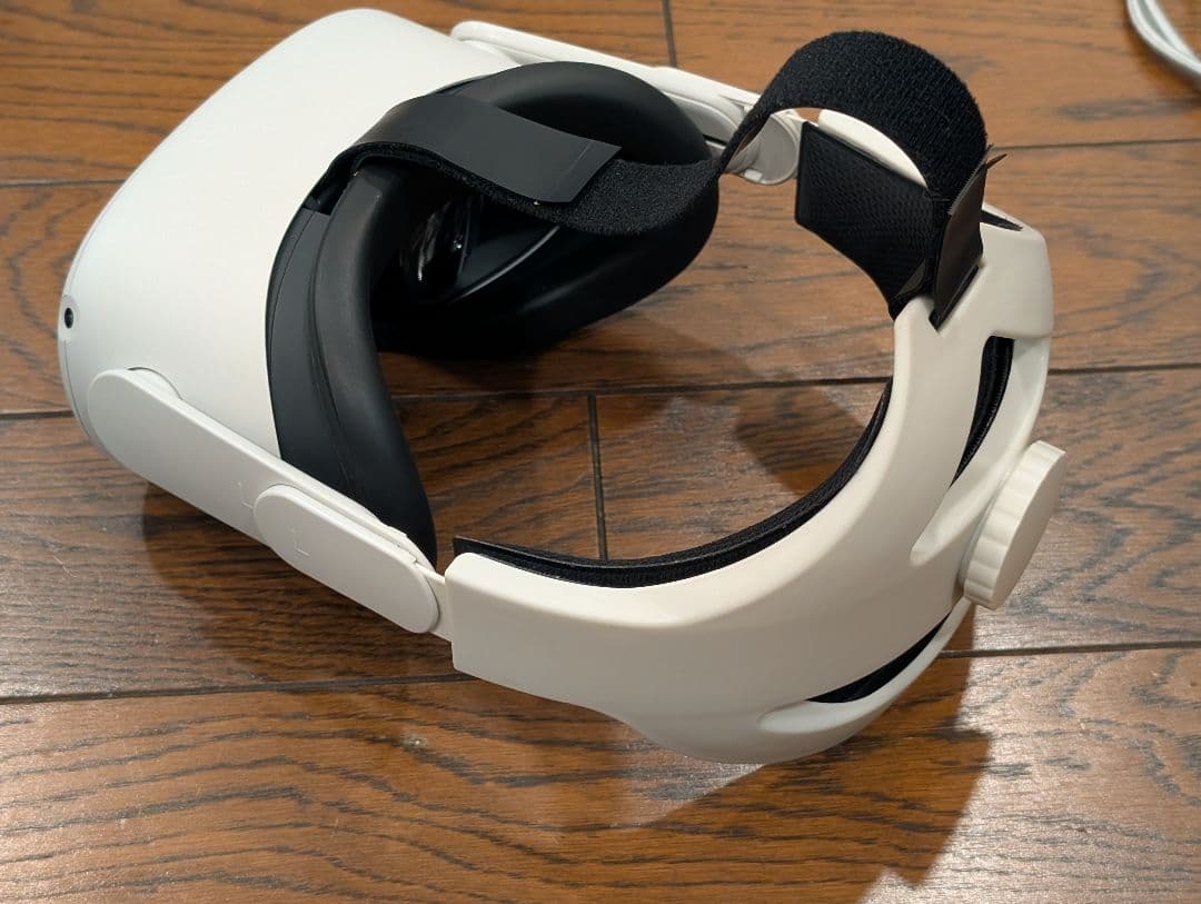 【使用回数少】 Quest2 64GB ケース ヘッドストラップ付