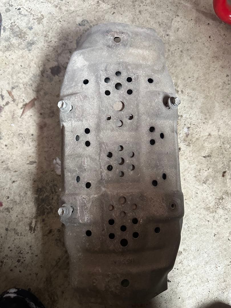 シルビア スカイライン 純正触媒