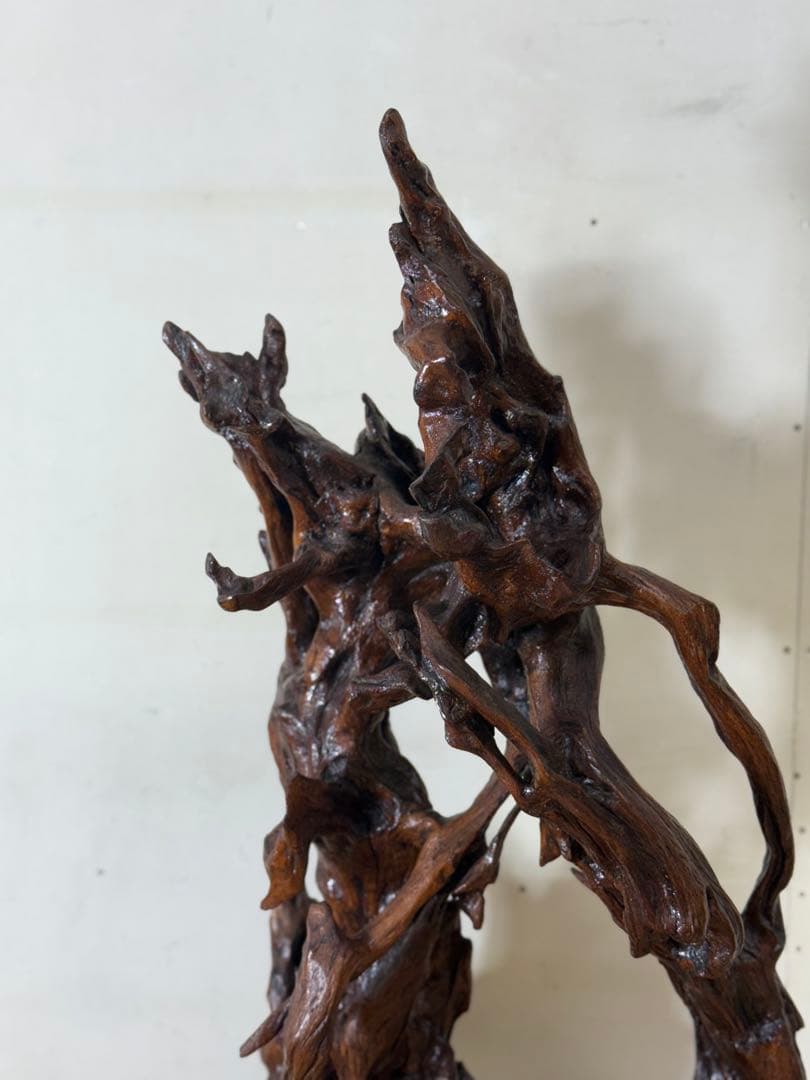 木製抽象彫刻 ダークブラウン