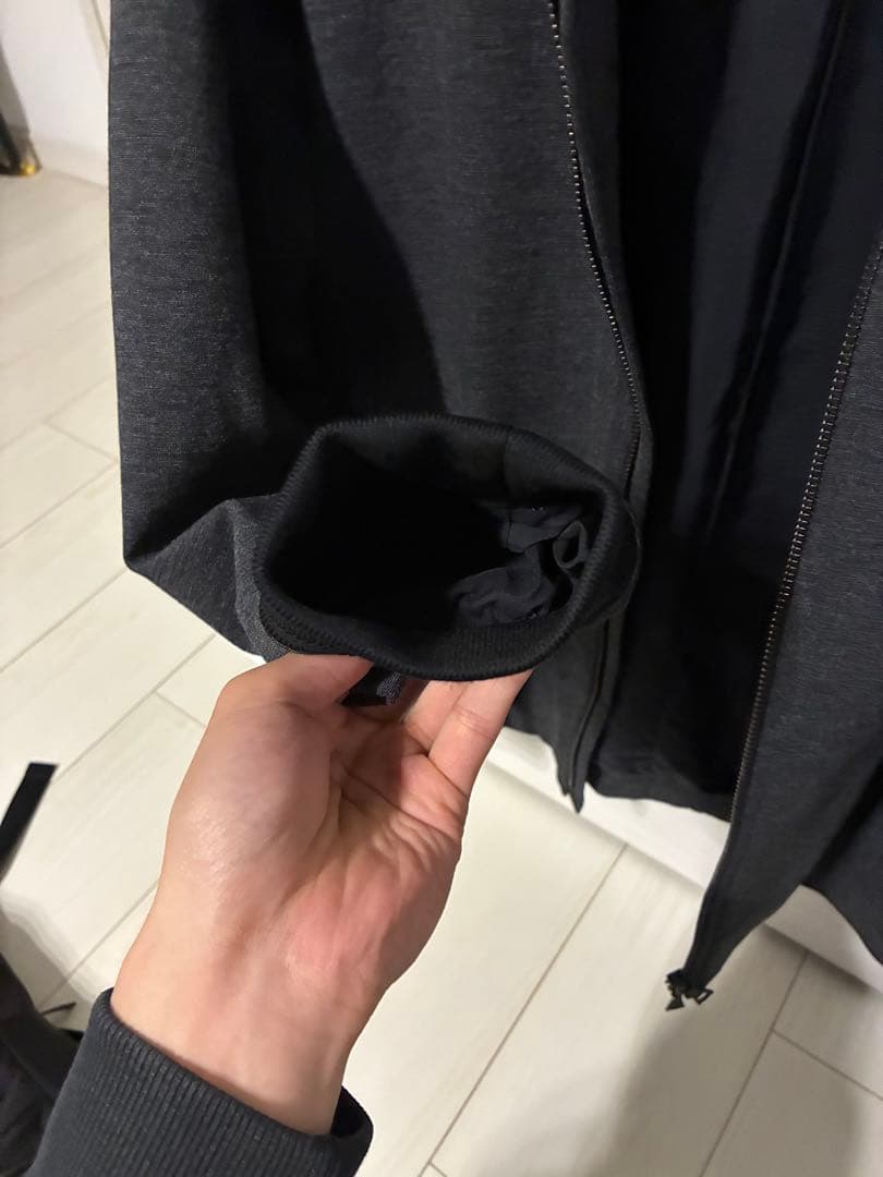 Theory グレー MA-1ジャケット