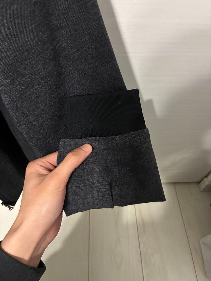 Theory グレー MA-1ジャケット