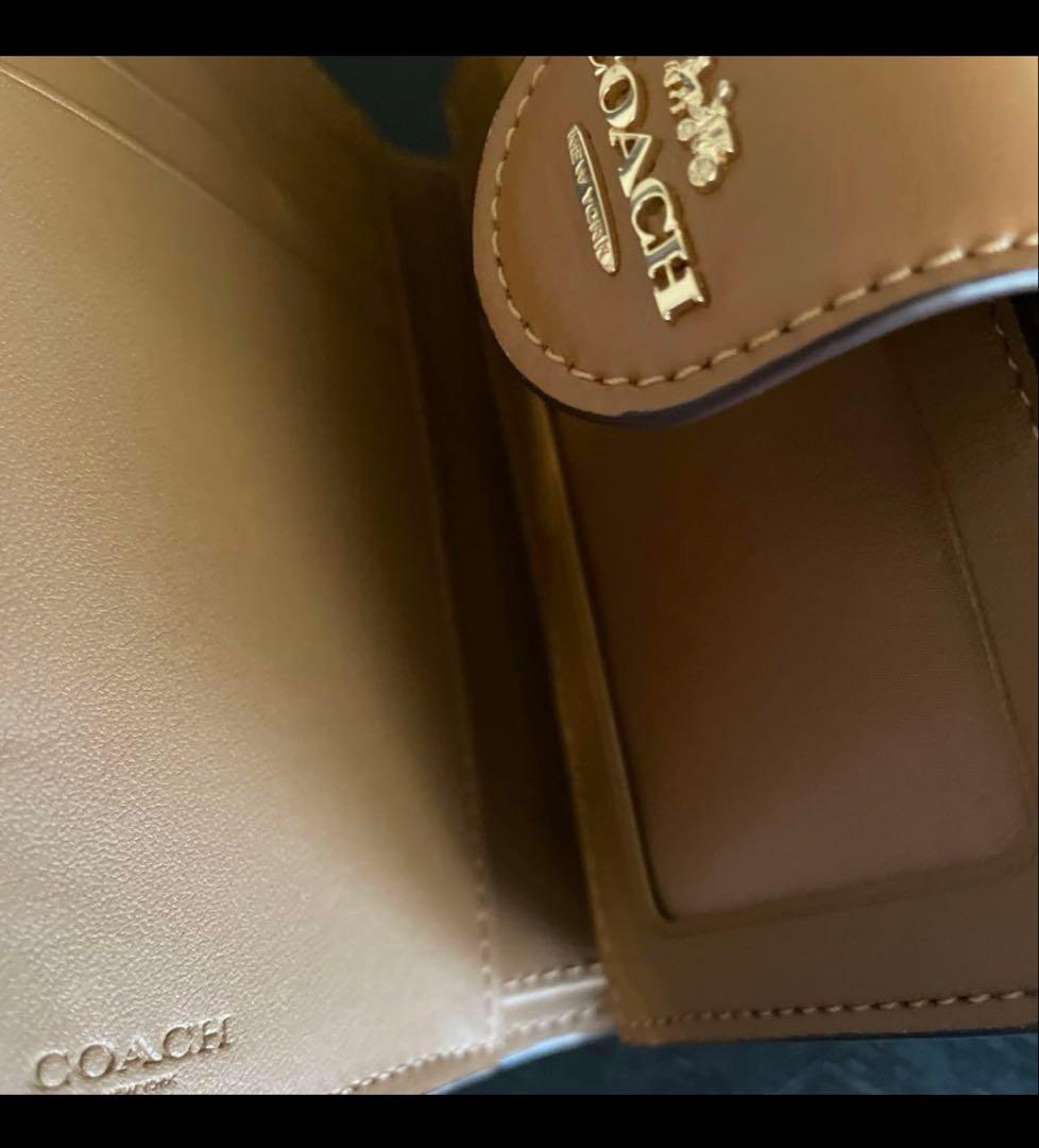 【とらねこ】COACH 二つ折り財布