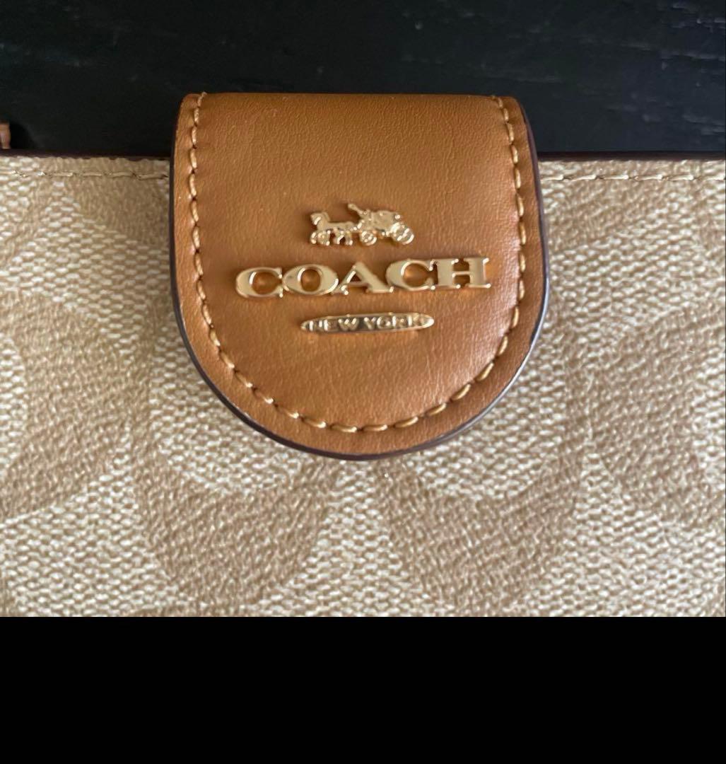 【とらねこ】COACH 二つ折り財布