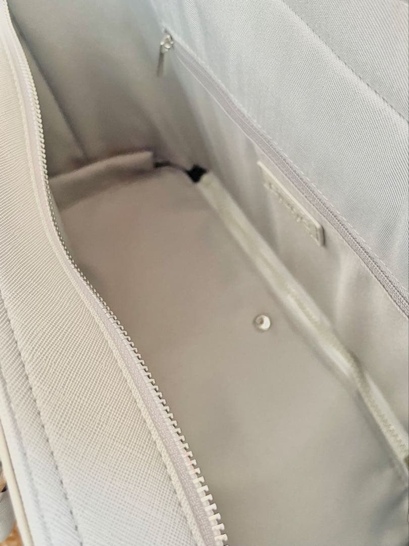 新品未使用piuno　FLOORTOTE　トートバック　通勤バッグ　保温保冷機能