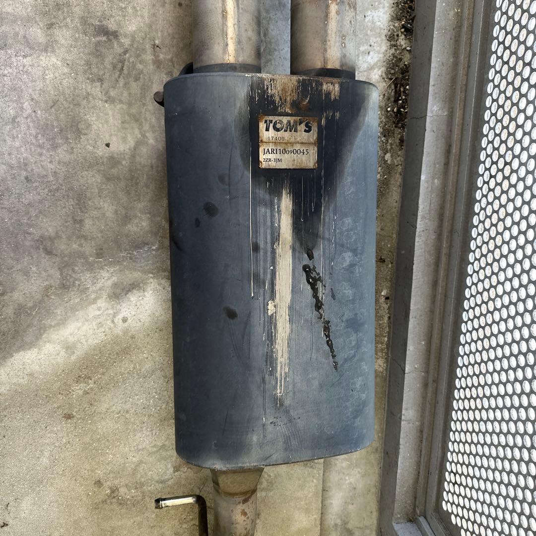 プリウス30 TOMSマフラー