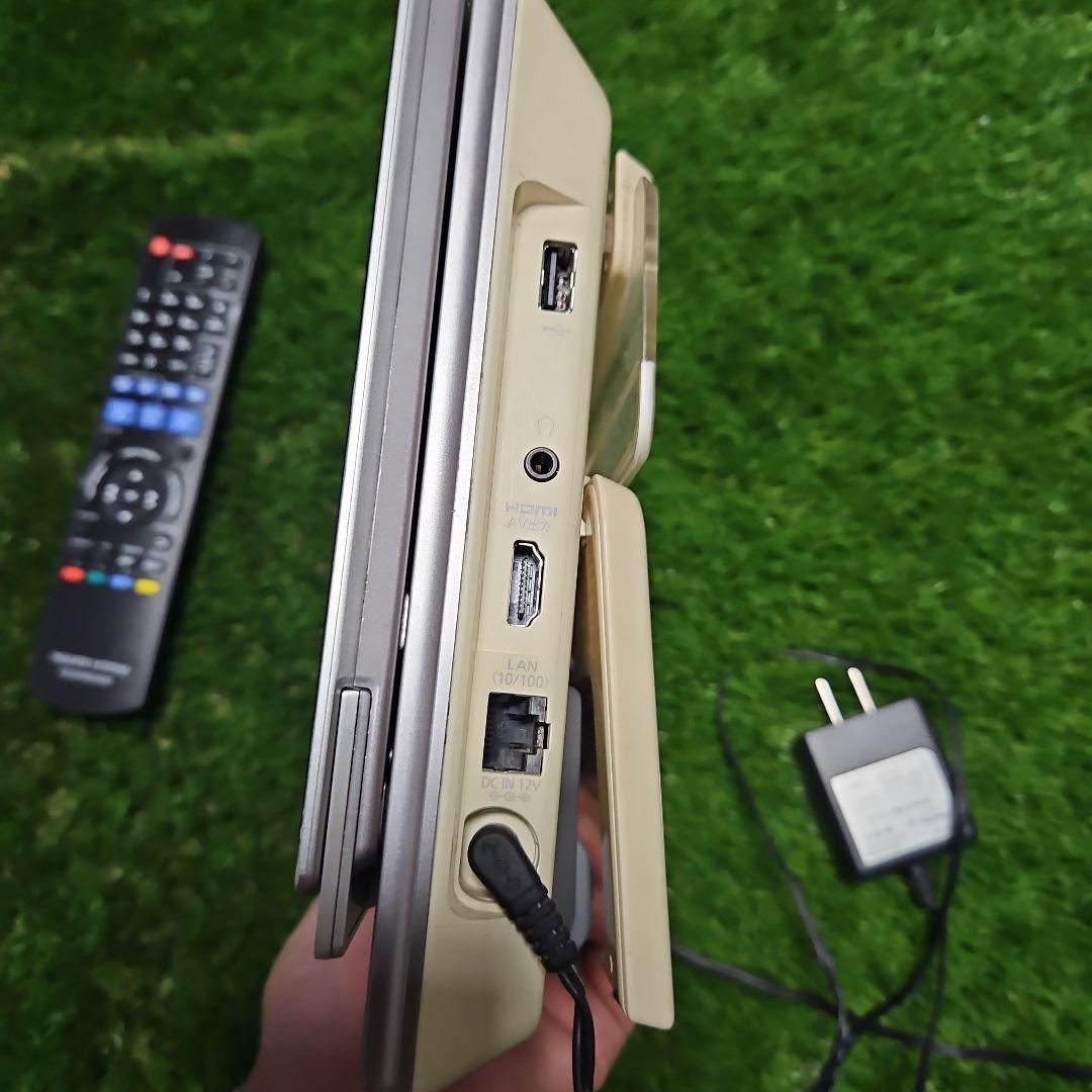 Panasonic DMP-BV200 ポータブルブルーレイ＆DVDプレーヤー