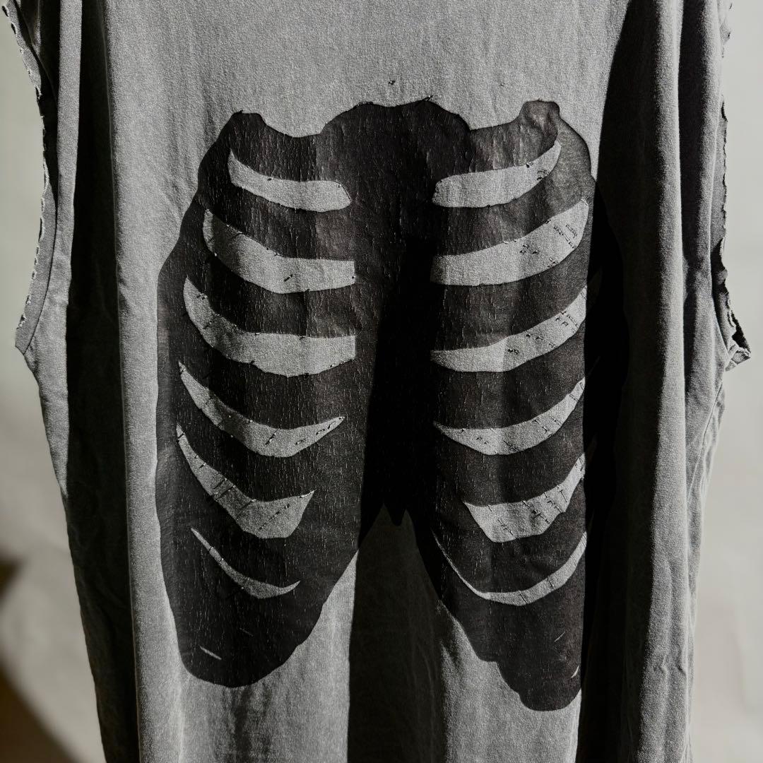 DANKE SCHON ボーンプリントデストロイノースリーブカットソー M