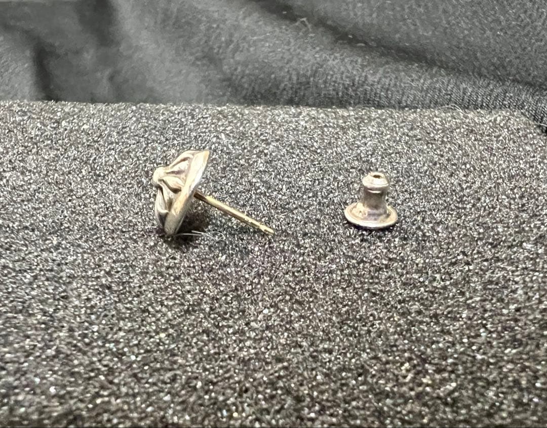 クロムハーツ クロスボールスタッドピアス Chrome Hearts