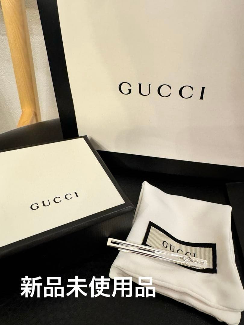 R【新品未使用】GUCCI ノットディテール GG ネクタイピン　シルバー