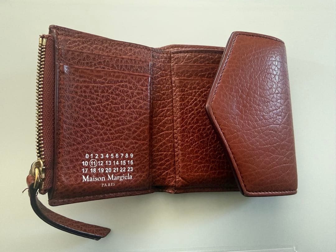 マルジェラ　財布　margiela 赤　レッド　三つ折り財布