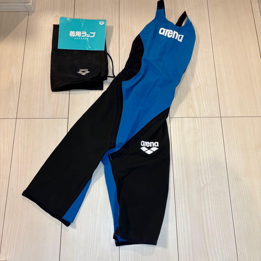【美品】アリーナ　レディース　Sサイズ　競泳水着　高速水着　試合用
