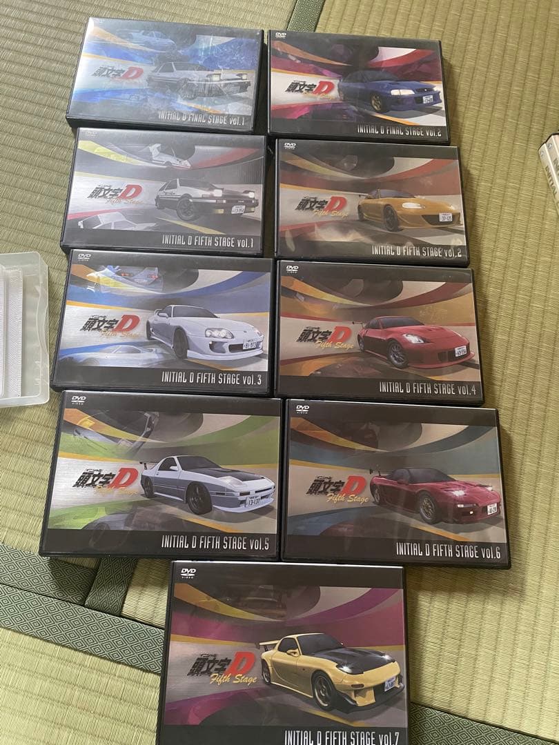頭文字D DVDセット34枚　ステッカー付き