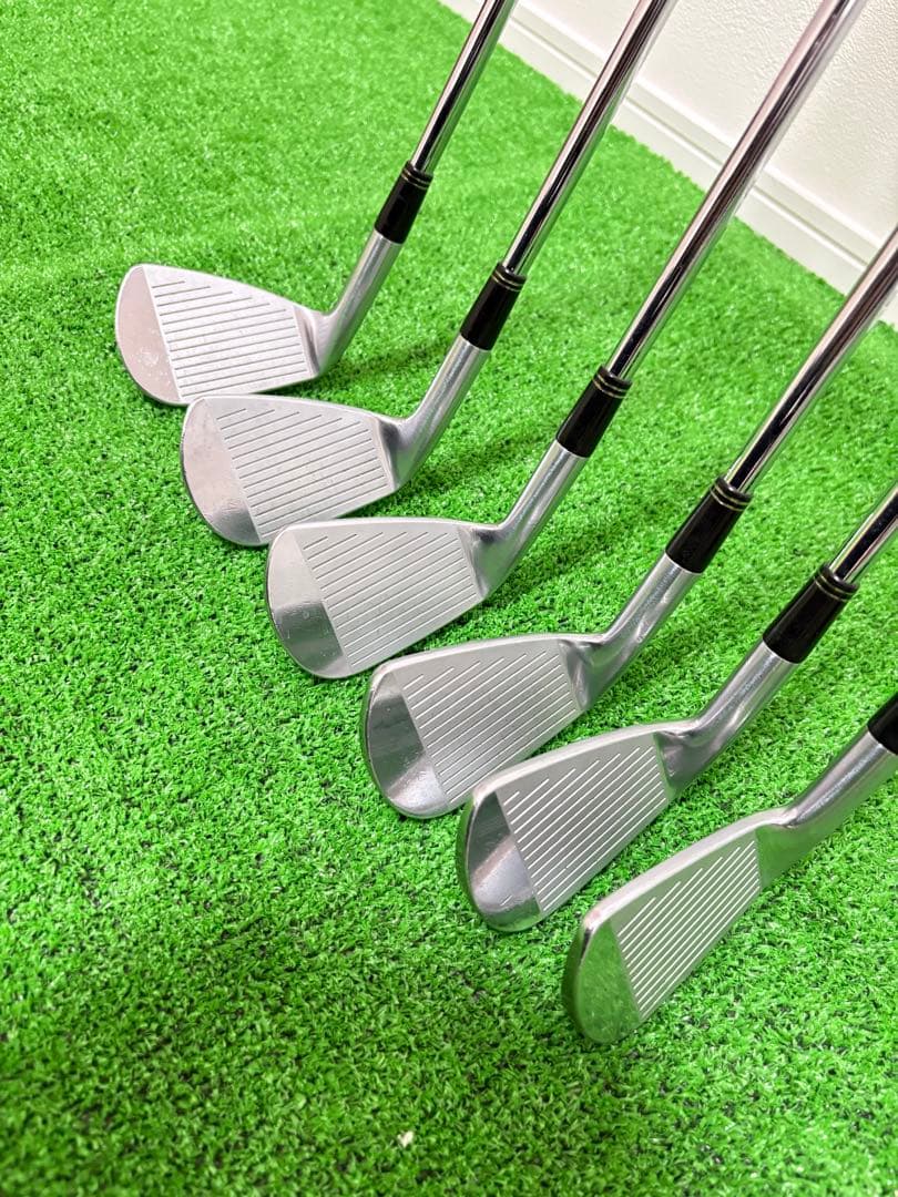 アイアン6本セット　5.6.7.8.9.P　ツアーステージ　X-BLADE