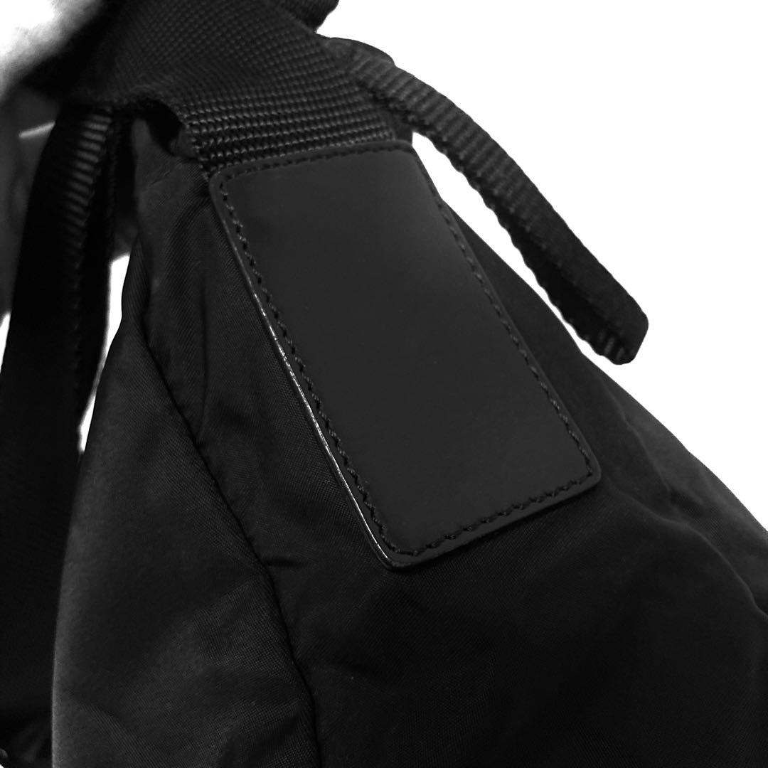 良品　PRADA プラダ　ショルダーバッグ　トートバッグ　ブラック　黒　ナイロン