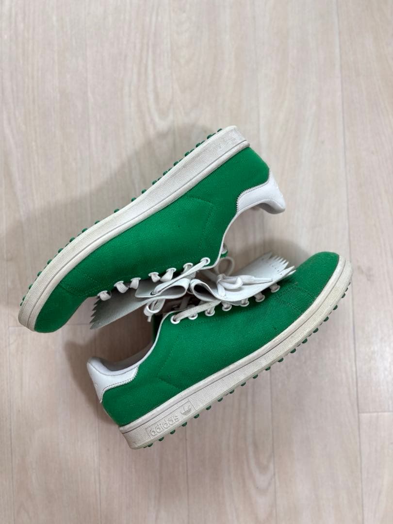 マスターズ記念カラー　adidas スタンスミス