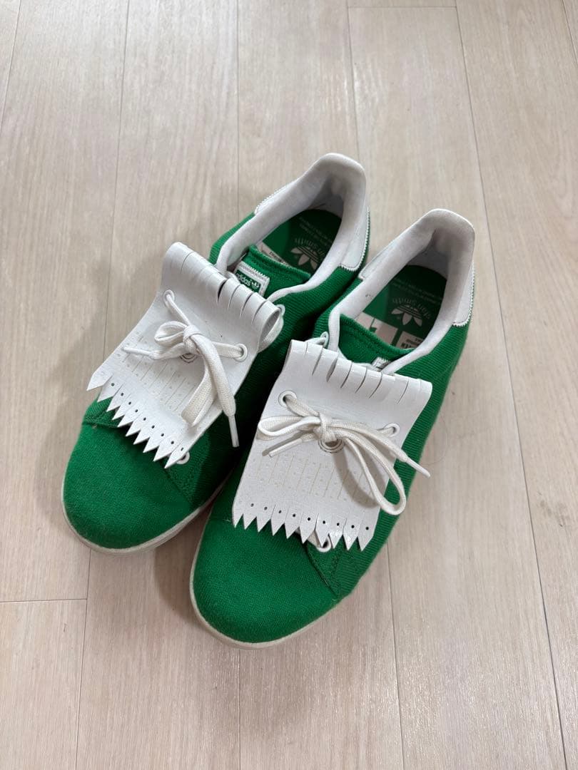 マスターズ記念カラー　adidas スタンスミス