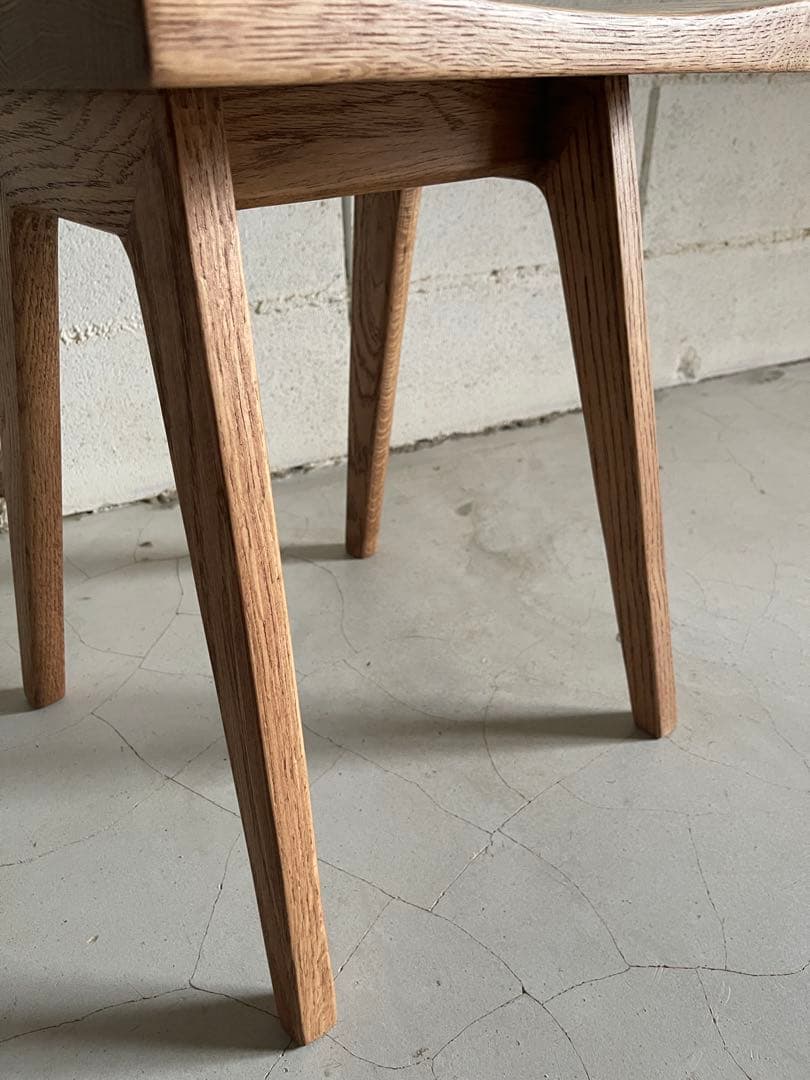 リフレッシュタイプチェア　ロータイプ　オーク無垢材　ウチダ　ライトオーク色