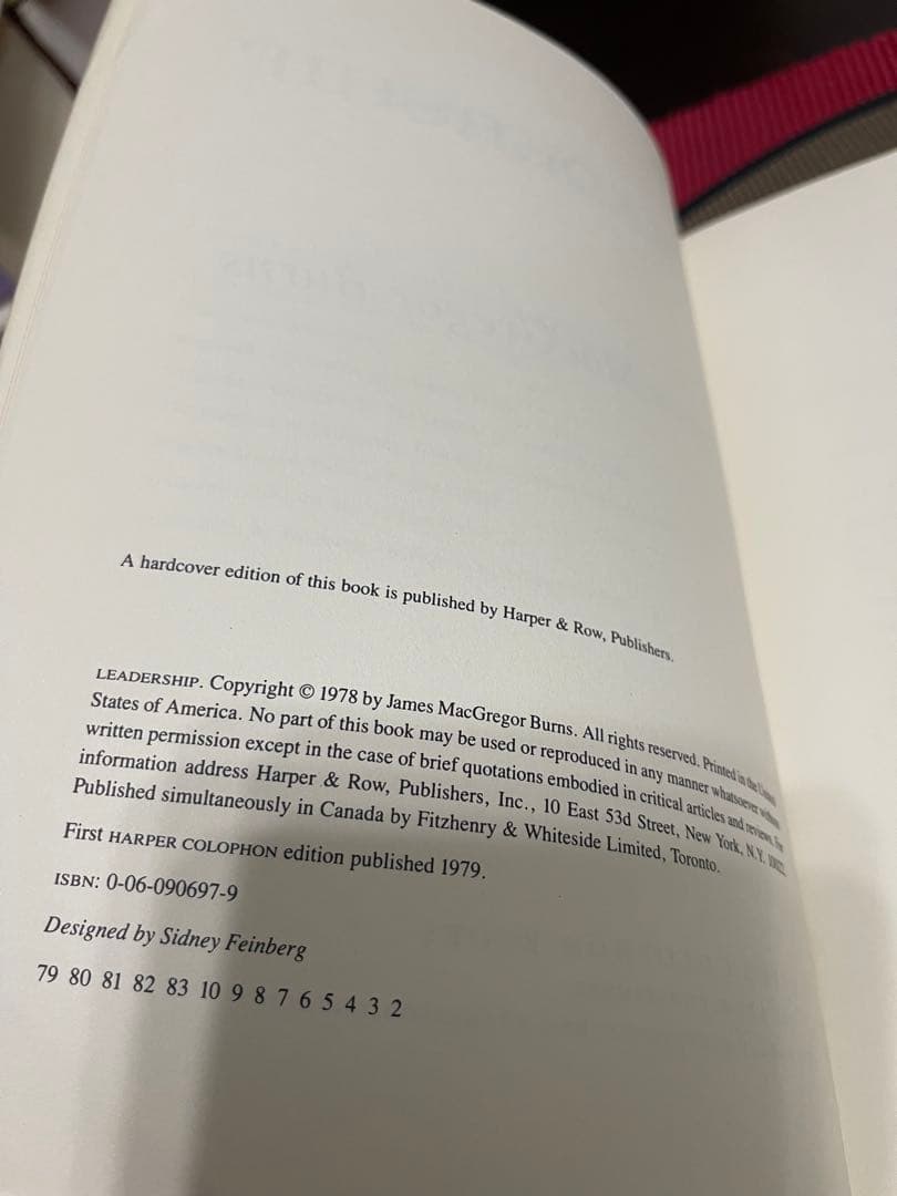 希少　LEADERSHIP James MacGregor Burns