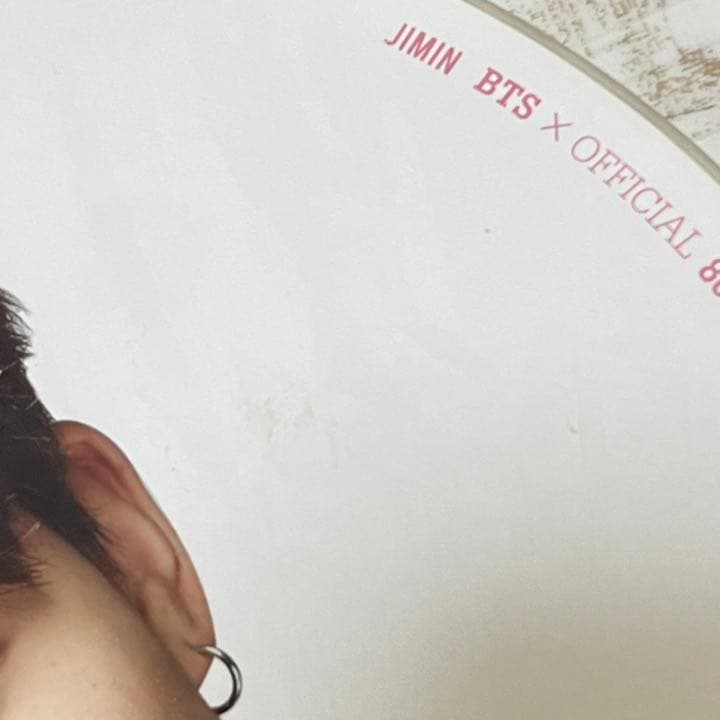 ジミン ライブ うちわ