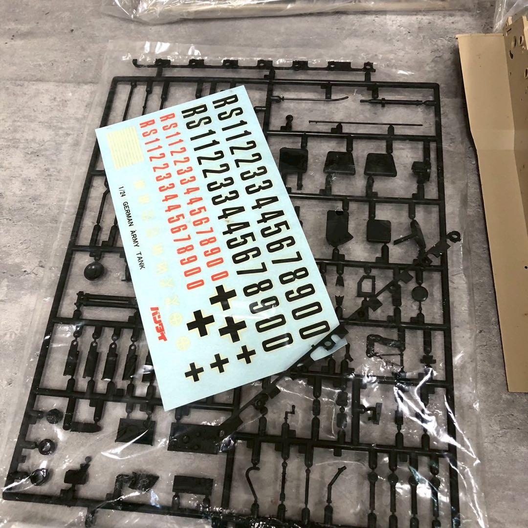 Panther-G Sd.Kfz.171 1/24モデルキット