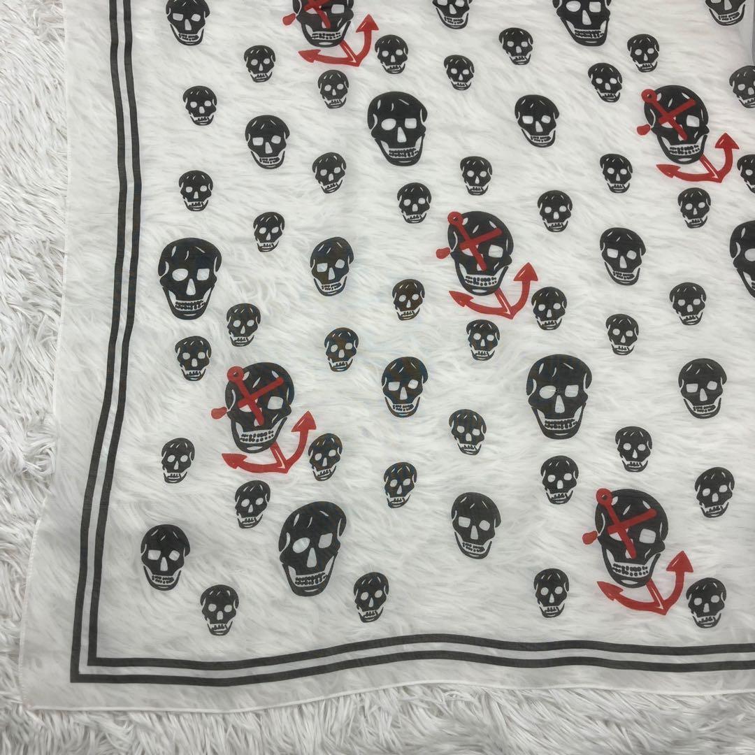 アレキサンダーマックイーン　スカーフ　スカル　ドクロ