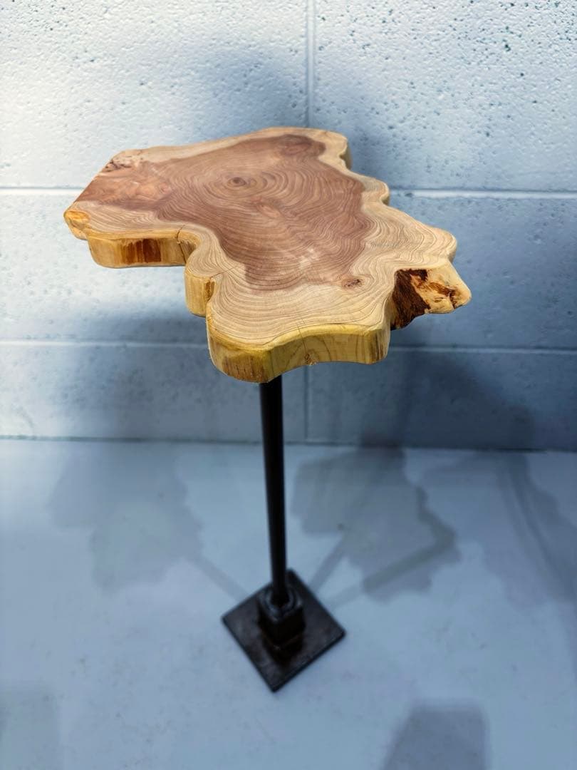 貝塚伊吹サイドテーブル　コーヒーテーブル　ナイトテーブル　観葉植物置き台