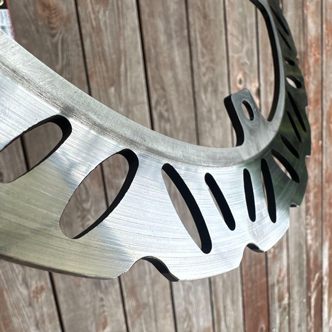 GSX-R125 ブレーキディスク　ウエイブ スリット