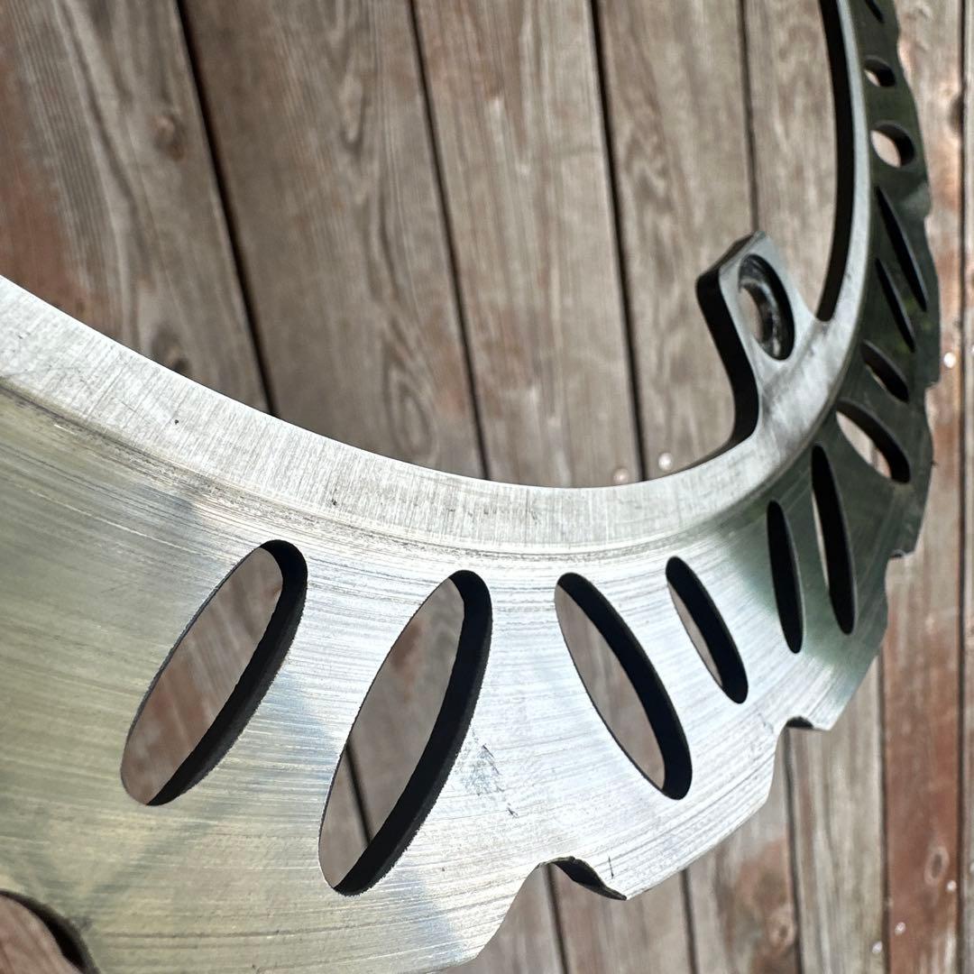 GSX-R125 ブレーキディスク　ウエイブ スリット