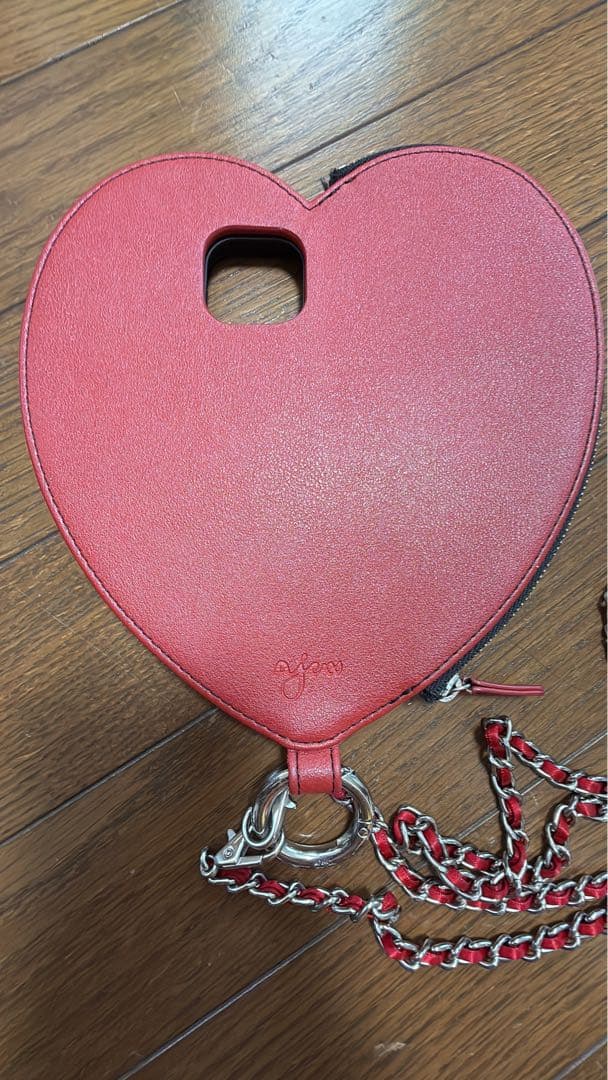 ajew ハート型 iPhone14ケース チェーン付き