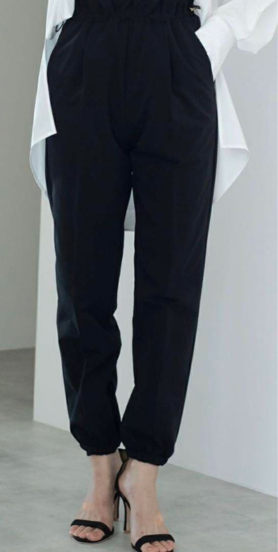 maison de Dolce. メゾンドドルチェアクティブパンツ Sサイズ