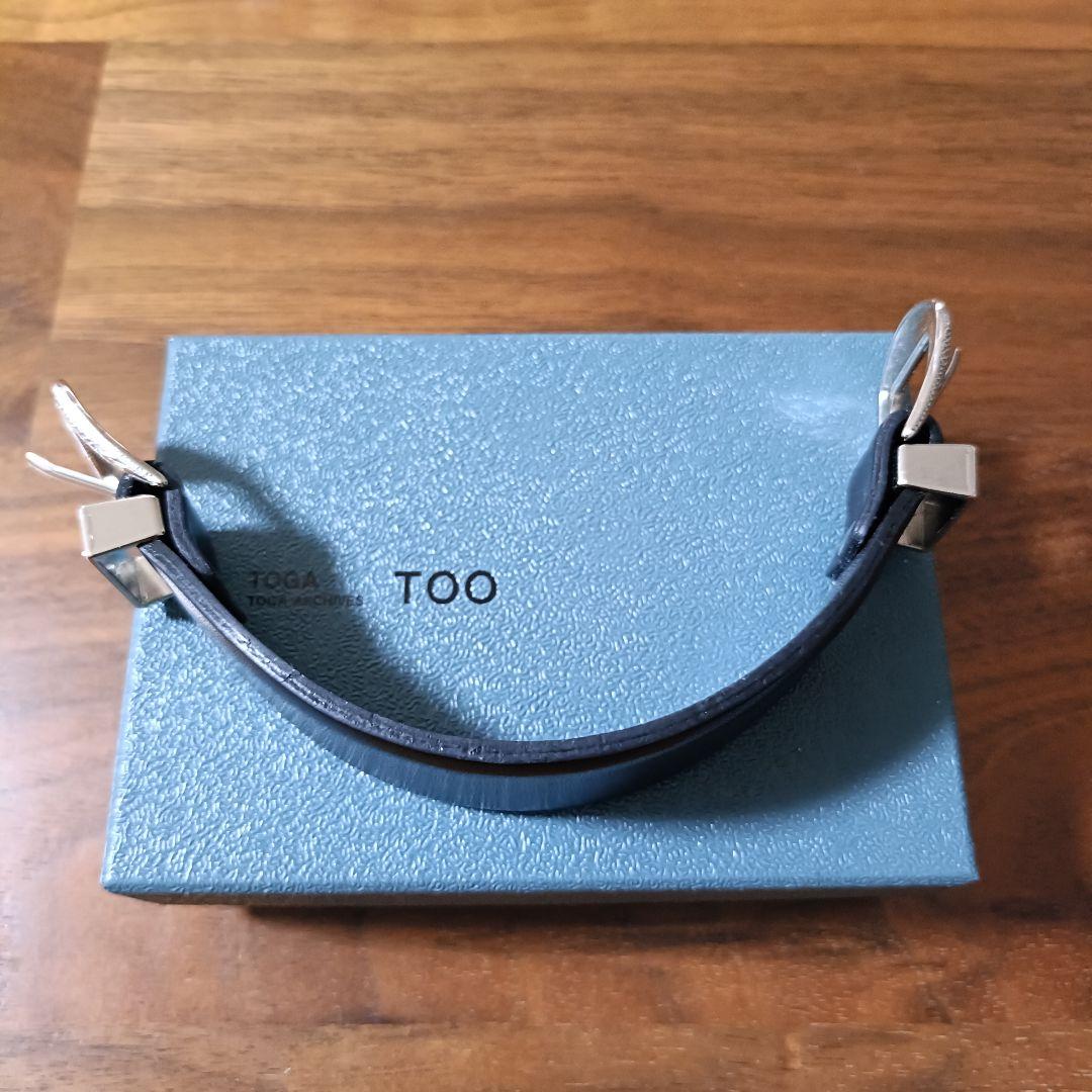TOGA DOUBLE BUCKLE BANGLE ブラック