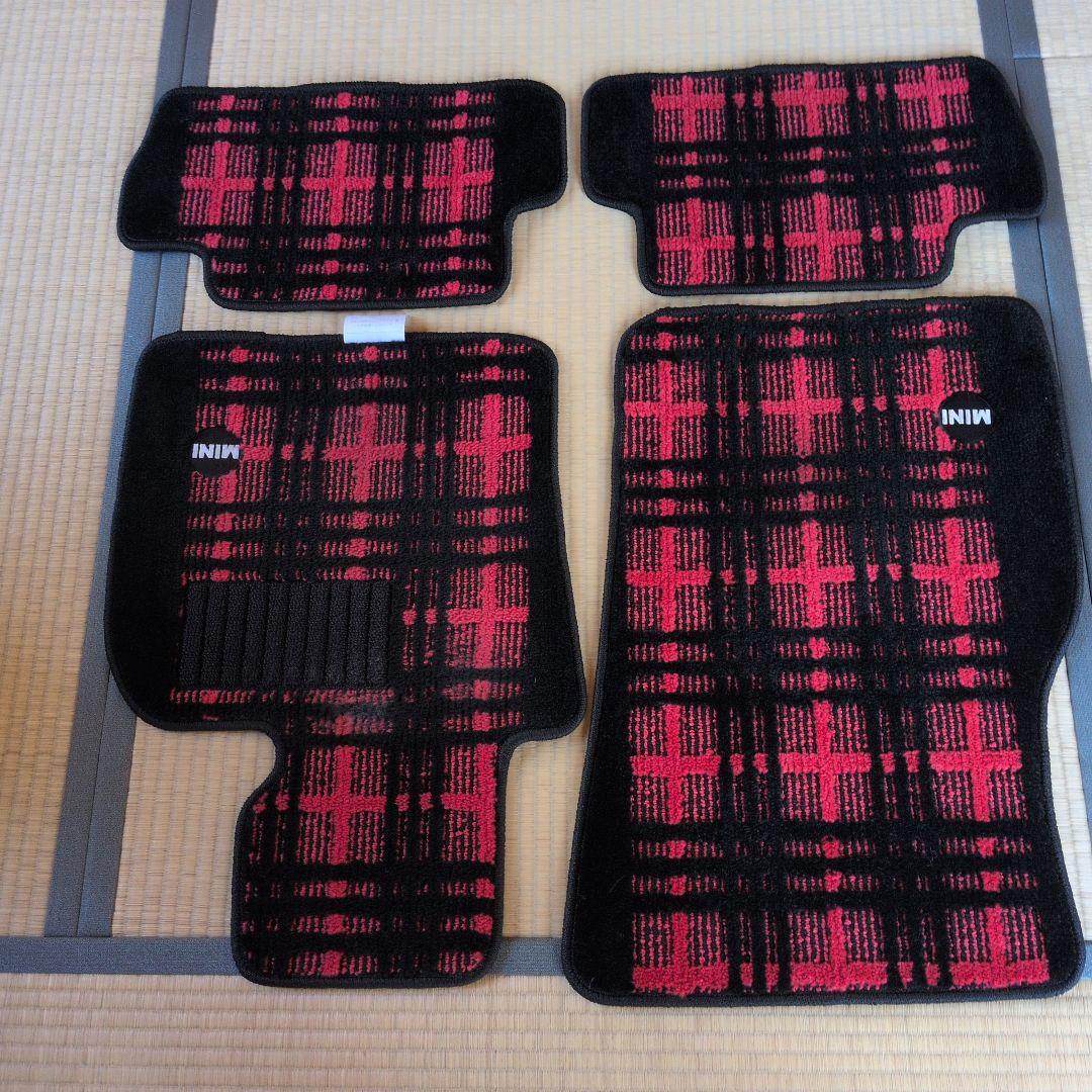 MINI F 56 フロアーマット