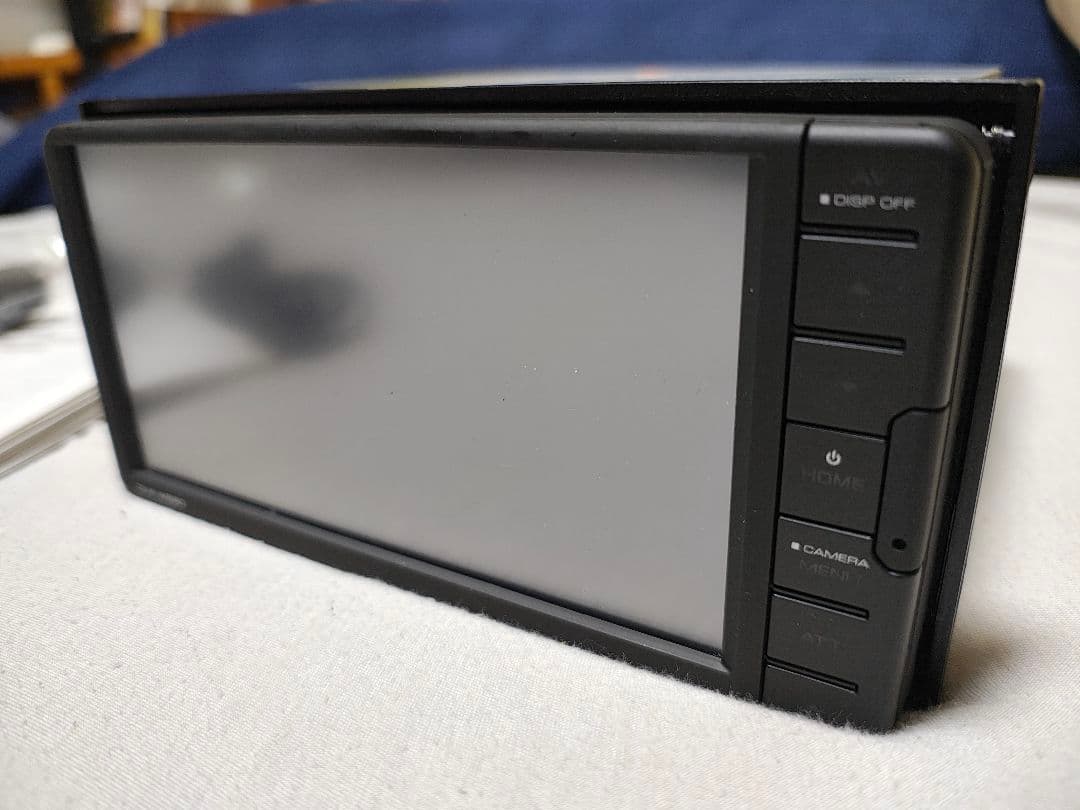 ダイハツ純正　ワイドDVD/USB/Bluetooth　DUK-W69D