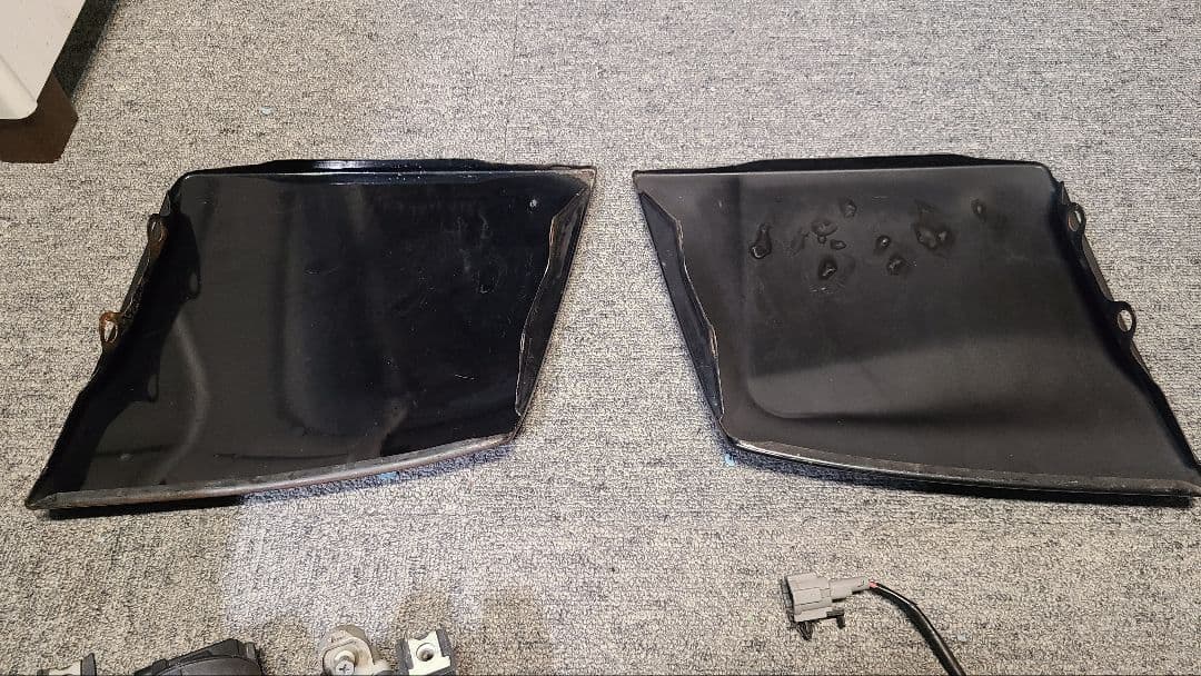 180sx ヘッドライトカバー とエルグランド フォグランプ セット